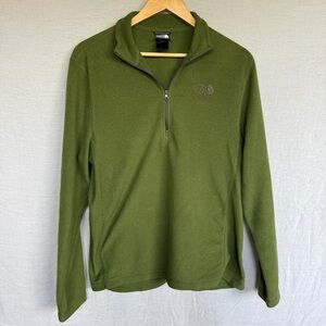 The North Face Men's Green Quarter-Zip Fleece Pullover